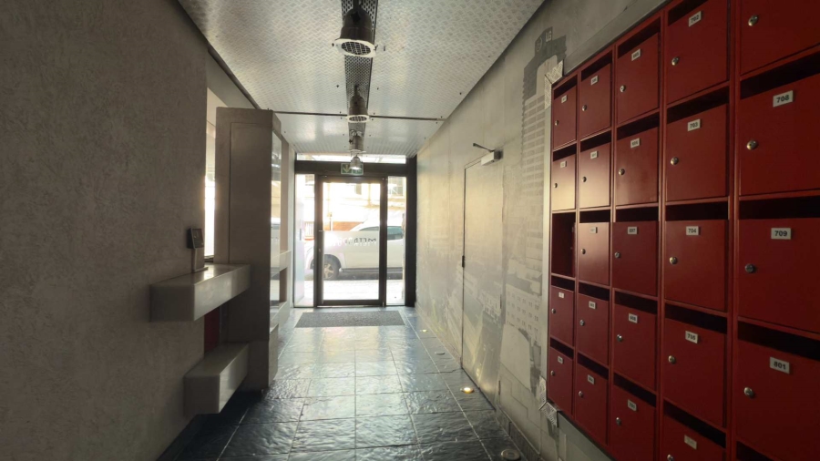 To Let commercial Property for Rent in De Waterkant Western Cape